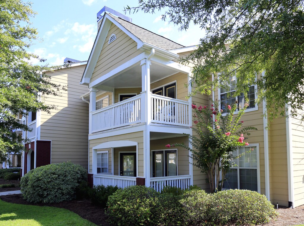 Palmetto Pointe Myrtle Beach, SC Apartments
