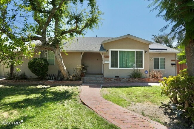 6946 Texhoma Ave in Los Angeles, CA - Building Photo - Building Photo