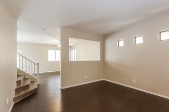 1341 E Dunbar Dr in Phoenix, AZ - Building Photo - Building Photo