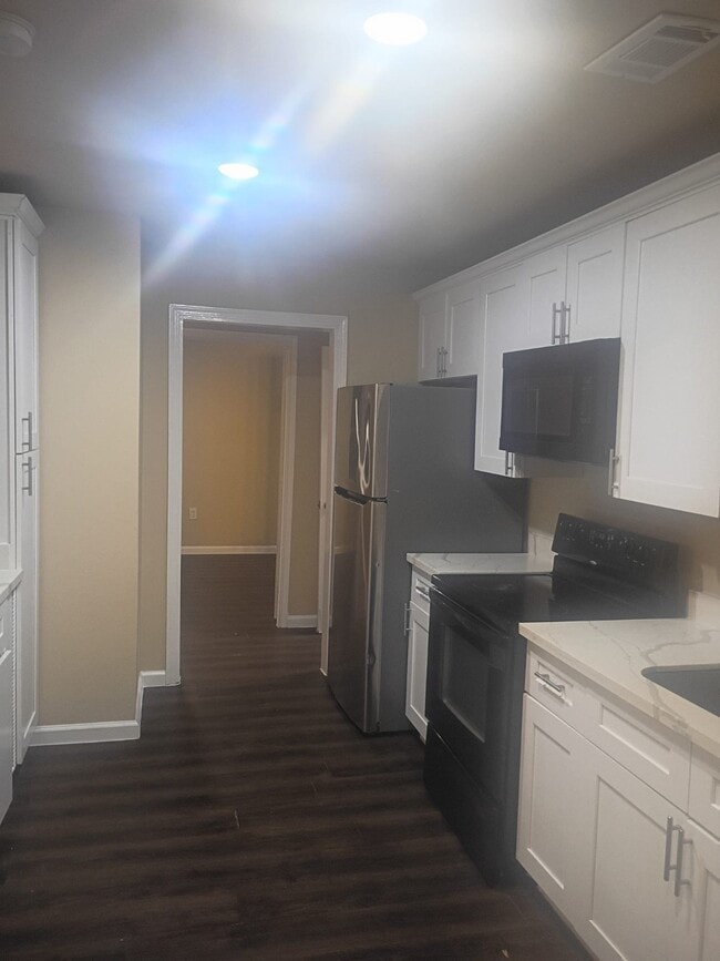 property at 3014 Bloomfield St