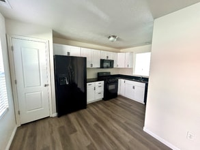 3414 S Carrick Dr in South Salt Lake, UT - Building Photo - Building Photo