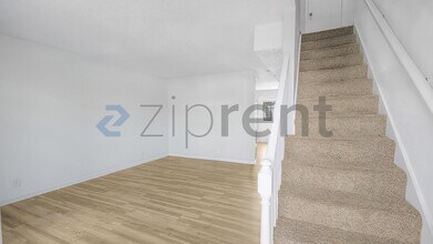 815 Golf View Pl in Clarksville, TN - Building Photo - Building Photo