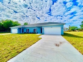 10006 Massey St in Orlando, FL - Building Photo