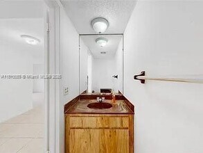 2786 S University Dr in Davie, FL - Building Photo - Building Photo