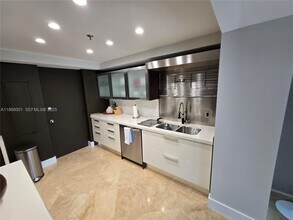 11113 Biscayne Blvd in Miami, FL - Building Photo - Building Photo