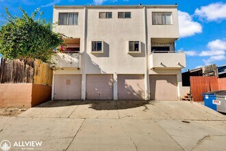 4585 51st St in San Diego, CA - Building Photo - Building Photo