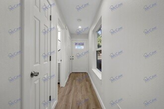 2025 Grainger St in Fort Worth, TX - Building Photo - Building Photo