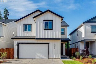 439 SW 32nd St in Battle Ground, WA - Building Photo