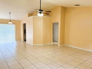 5 Fir Dr Terrace in Ocala, FL - Building Photo - Building Photo