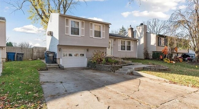 3737 Whitegate Dr in Toledo, OH - Building Photo - Building Photo