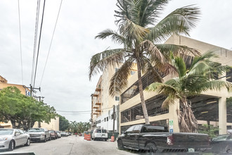 Metro South Senior Apartments in Miami, FL - Building Photo - Building Photo