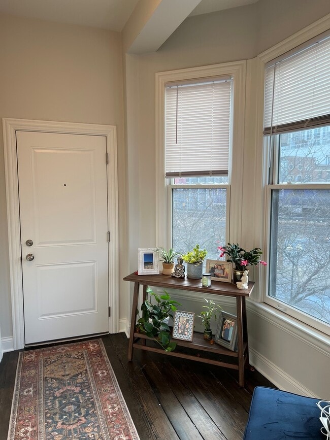 809 N Franklin St in Chicago, IL - Building Photo - Building Photo