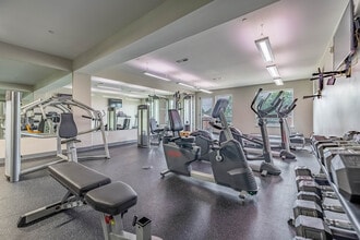 Vue 180 in Newport, KY - Building Photo - Interior Photo