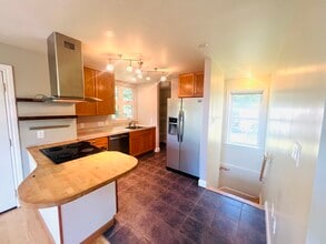 127 Sun Haven Ln in Boone, NC - Building Photo - Building Photo