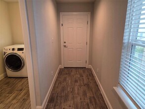 105 Riverhill Dr in Georgetown, TX - Building Photo - Building Photo