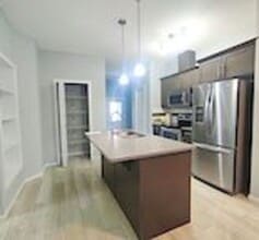 8209-8217 217 St NW in Edmonton, AB - Building Photo - Building Photo
