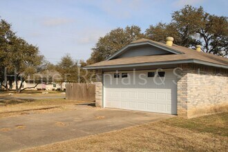 1 Rawhide Cir in Belton, TX - Building Photo - Building Photo