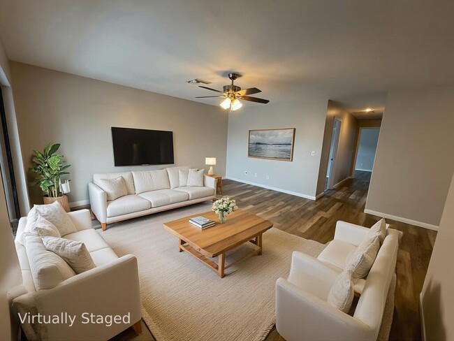1250 SE Parkview Pl in Stuart, FL - Building Photo - Building Photo