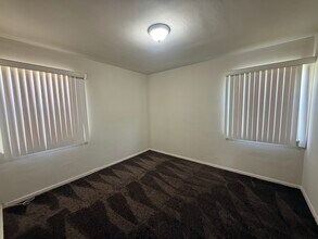 4434 Linden Ave, Unit #3 in Long Beach, CA - Building Photo - Building Photo