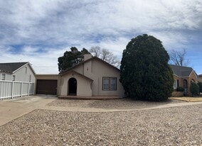 1019 Pile St in Clovis, NM - Building Photo