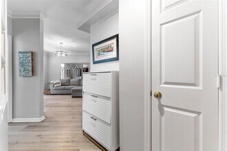 1203 Bay Club Cir in Tampa, FL - Building Photo - Building Photo