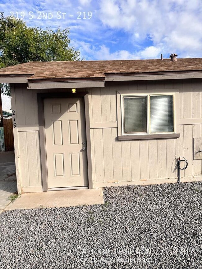 property at 219 S 2nd St