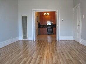 374 2nd Ave, Unit 374 in San Francisco, CA - Foto de edificio - Building Photo