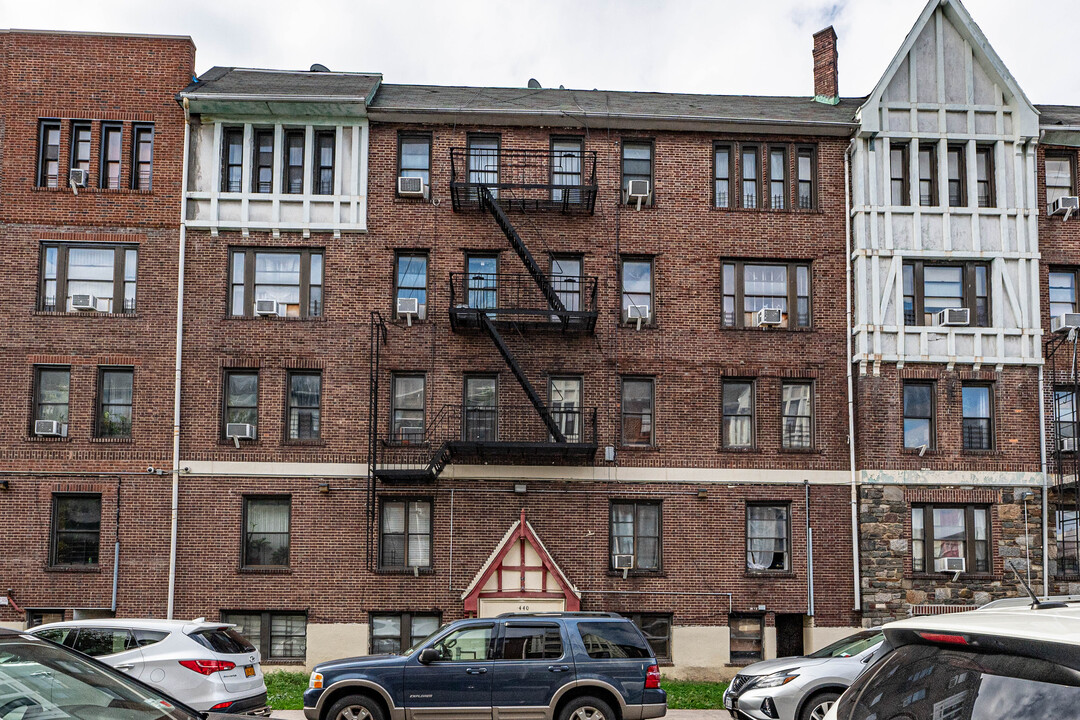 448 E 22nd St in Brooklyn, NY - Building Photo