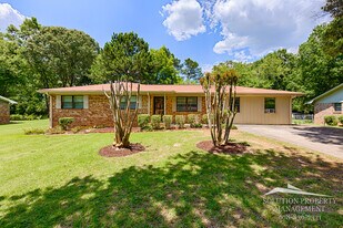 4272 Carlos Ct in Powder Springs, GA - Building Photo