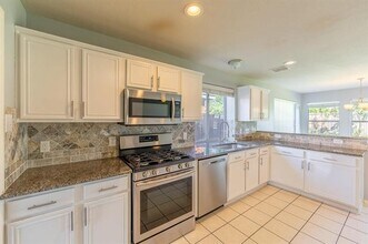 9200 Warren Dr in McKinney, TX - Building Photo - Building Photo