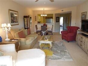 7814 Great Heron Way-Unit -203 in Naples, FL - Building Photo - Building Photo