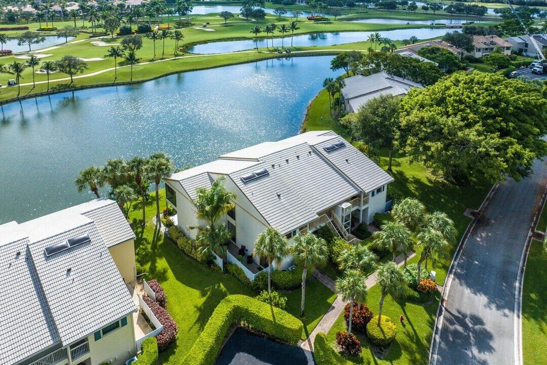 18 Eastgate Dr in Boynton Beach, FL - Foto de edificio