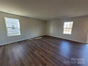 124 Rock Ave in Statesville, NC - Building Photo - Building Photo