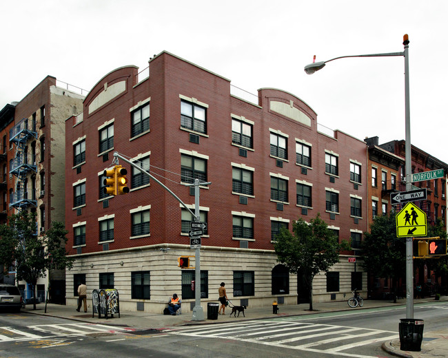 138 Stanton St in New York, NY - Foto de edificio - Building Photo