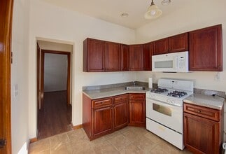 980-982-982 Avenue C in Bayonne, NJ - Building Photo - Building Photo