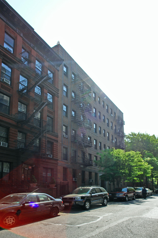 129 W 89th St in New York, NY - Foto de edificio - Building Photo