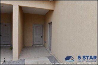 808 HC Gilbert Minjares Dr in Socorro, TX - Building Photo - Building Photo