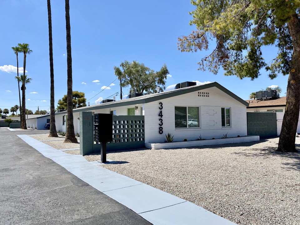 3438 N 37th St in Phoenix, AZ - Building Photo