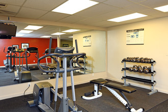 Shadow Ridge Apartments in La Vista, NE - Building Photo - Interior Photo