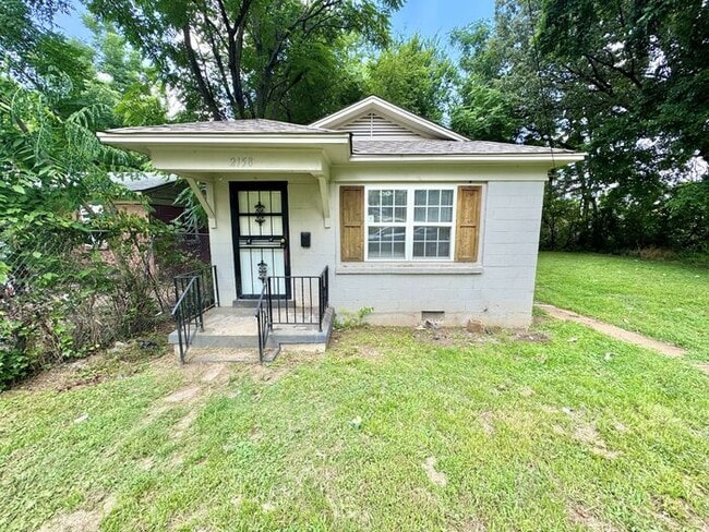 property at 2158 Lowell Ave
