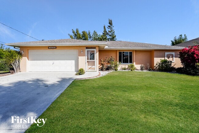 property at 3539 SW 5th St