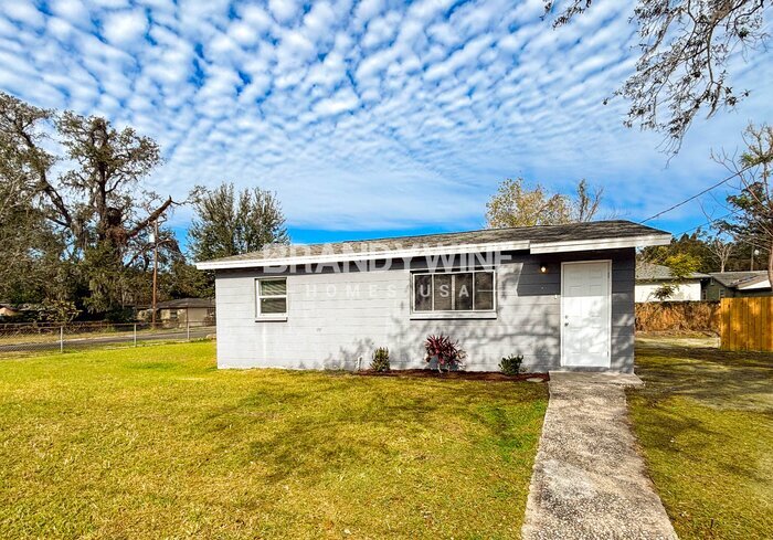 2002 Fairbanks St in Tampa, FL - Building Photo