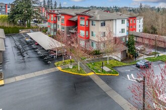 16717 Alderwood Mall Pky in Lynnwood, WA - Building Photo - Building Photo