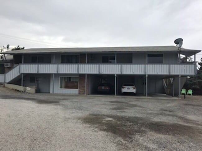 property at 4118 W Rio Grande Ave