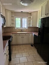 14910 Majestic Oak Dr in Charlotte, NC - Foto de edificio - Building Photo