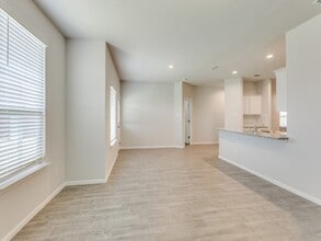 8524 Big Apple Dr, Unit 6-304 in Fort Worth, TX - Building Photo - Building Photo