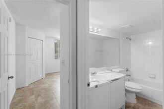 11177 SW 8th St, Unit 207 in Pembroke Pines, FL - Building Photo - Building Photo
