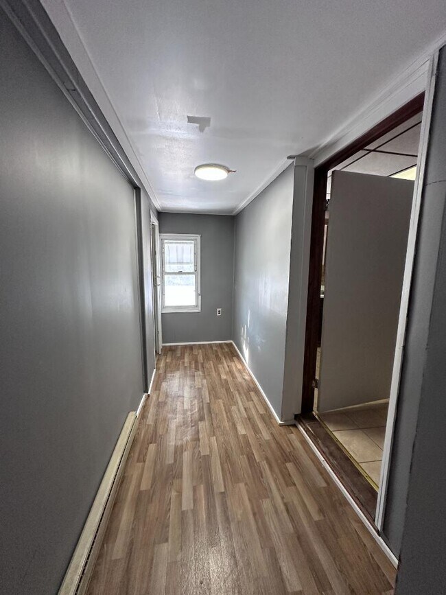 606 W Main St in Plymouth, PA - Building Photo - Building Photo