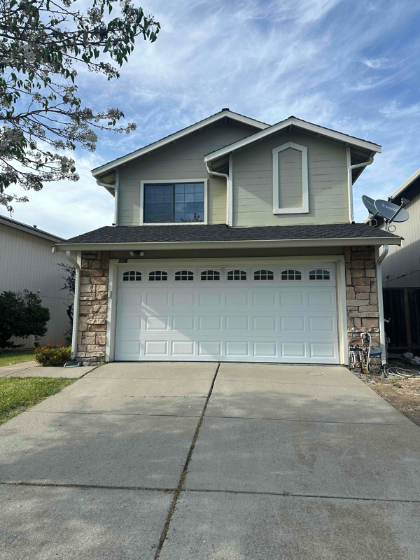 property at 526 Azores Cir