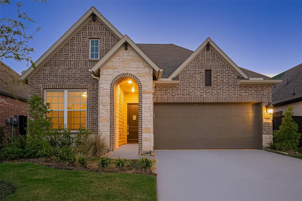 231 Amaranth Wy in Richmond, TX - Building Photo